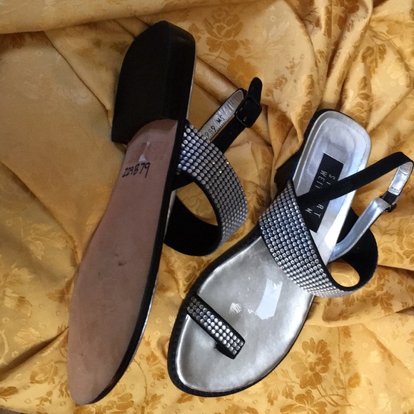 Sandals - Picture 2 of 2